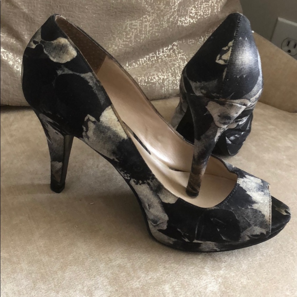 Peep Toe Heels - image 3